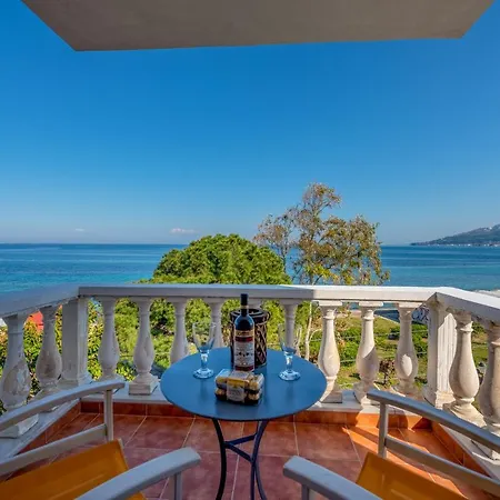 Апартаменты Boutique Seaview Apts *